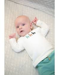 witte babykleding