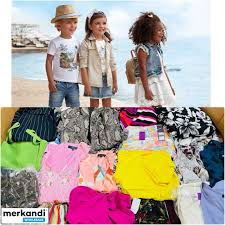 nieuwe kinderkleding